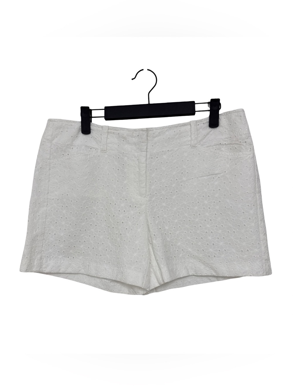 White House Black Market White Eyelet Tailored Chino Shorts Women’s 6